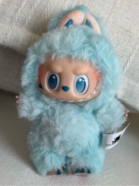 NEW AUTHENTIC POPMART THE MONSTERS Big into Energy Plush Pendant - HOPE